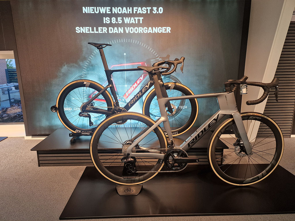 Feestelijke opening van Ridley Flagship Store bij Plieger Sport in Meerkerk 